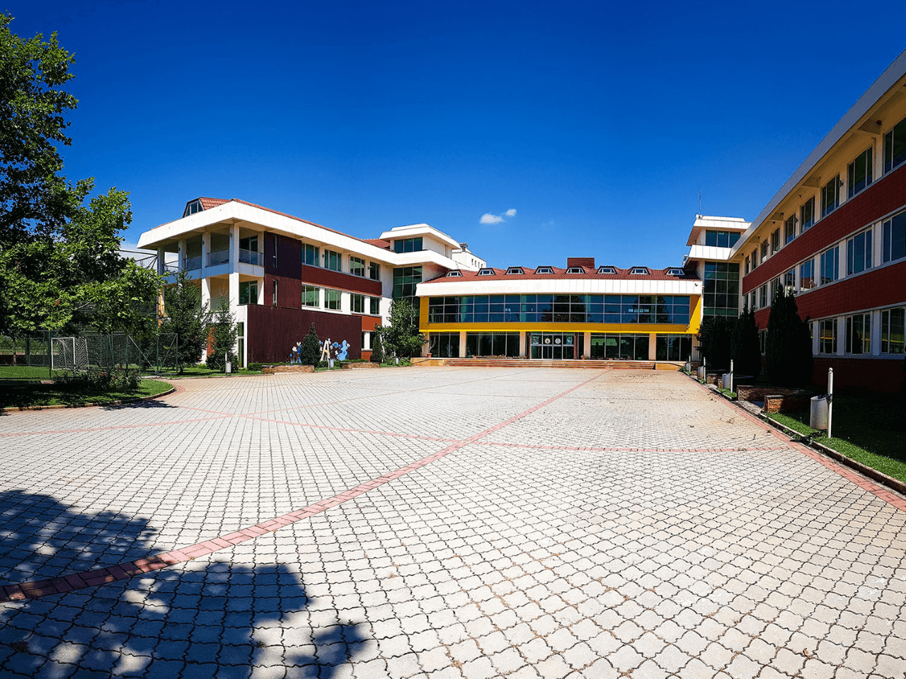 yahia kemal school struga